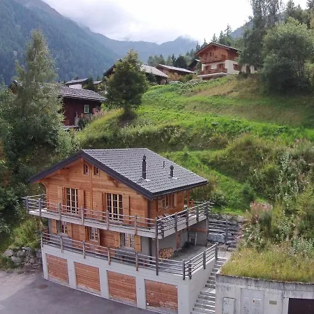 샬레 Cozy Chalet In With Private Terrace 라 초우마츠